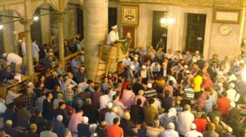 Ahmet Yesevi &Uuml;niversitesi&rsquo;nden Hoca Ahmed Yesevi İ&ccedil;in Mevlit