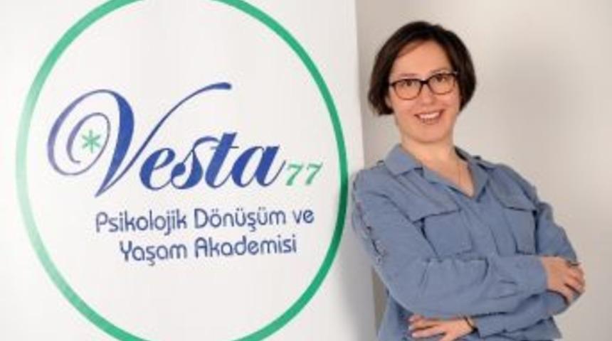 Psikolog Genlik: "depresyon Anneden &Ccedil;ocuğa Ge&ccedil;ebiliyor"