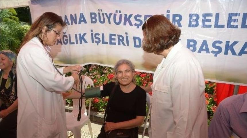 B&uuml;y&uuml;kşehir Adanalının Şekerini, Tansiyonunu &Ouml;l&ccedil;&uuml;yor