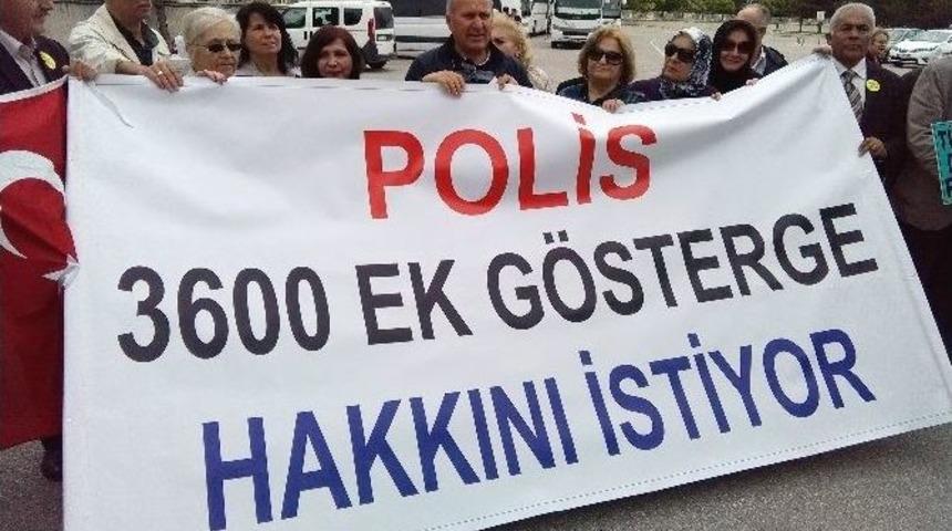 Emekli Polislerden Ek G&ouml;sterge Talebi