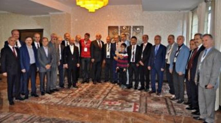 Yd&uuml;, Kırgızistan&rsquo;da Akademik İşbirliği Protokol&uuml; İmzaladı