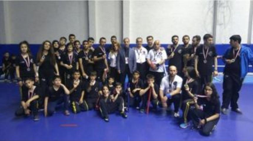 Malatya, Arnis Kali T&uuml;rkiye Şampiyonası&rsquo;nda Takım Halinde 1. Oldu