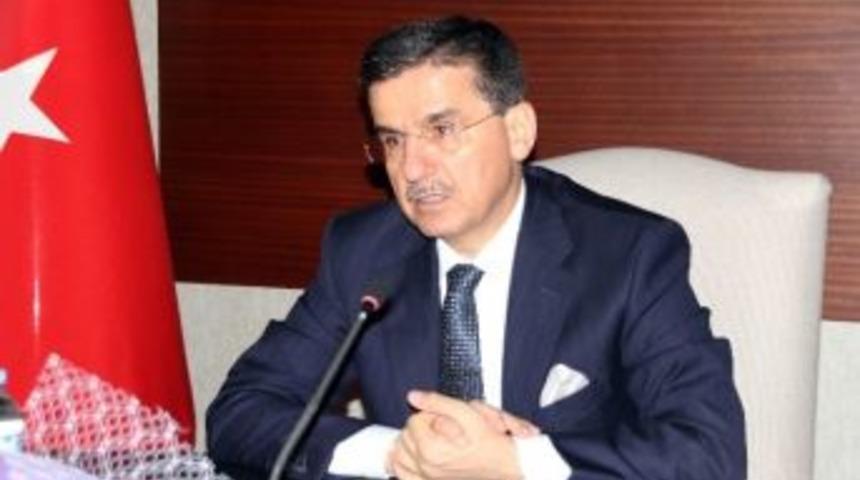 Vali Topaca: "d&uuml;nk&uuml; Patlamada Hedef Daha Fazla Askerimizi Şehit Etmekti"