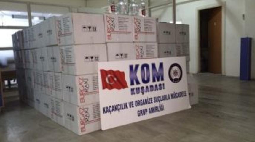 Kuşadası&rsquo;nda Metil Alkol Operasyonu