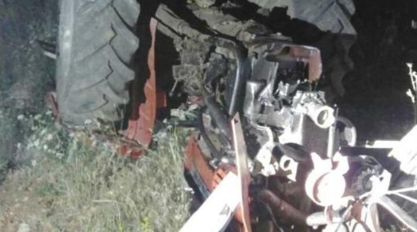 Trakt&ouml;r Ters D&ouml;nd&uuml;: 2 Yaralı