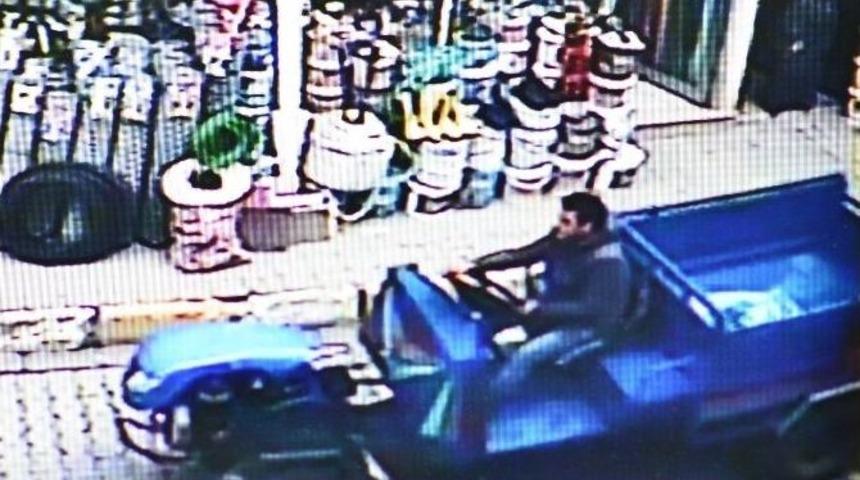 Hırsızı Bulmak İ&ccedil;in Sosyal Medyada Sayfa A&ccedil;tı