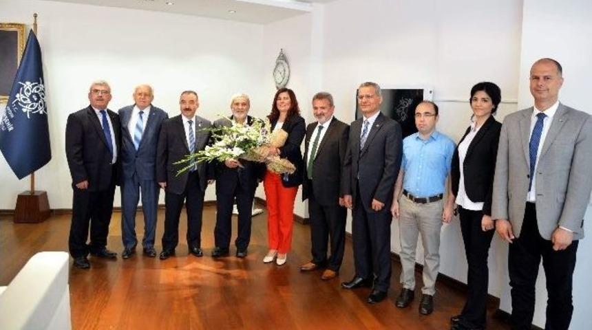 Esnaf Temcilsileri Başkan &Ccedil;er&ccedil;ioğlu&rsquo;nu Ziyaret Etti