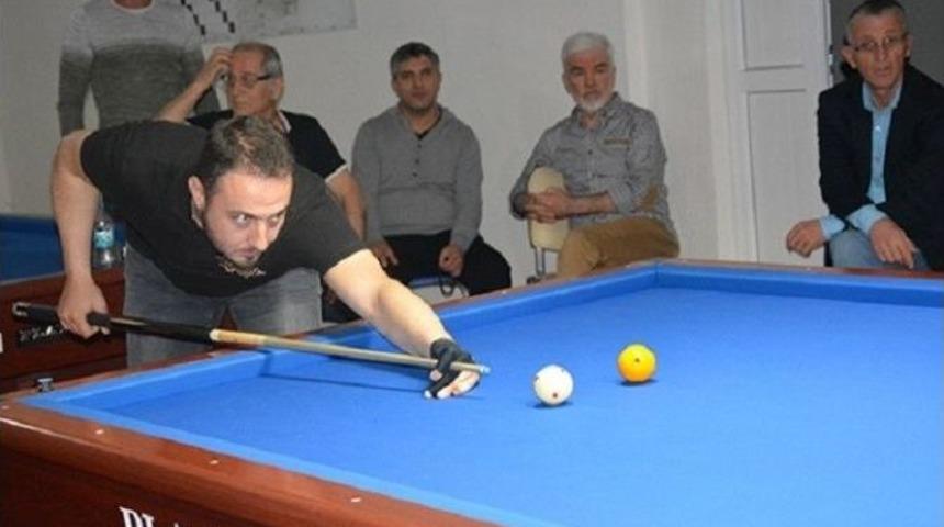 Bandırma&rsquo;da Satran&ccedil; Ve Bilardo Turnuvası Yapıldı