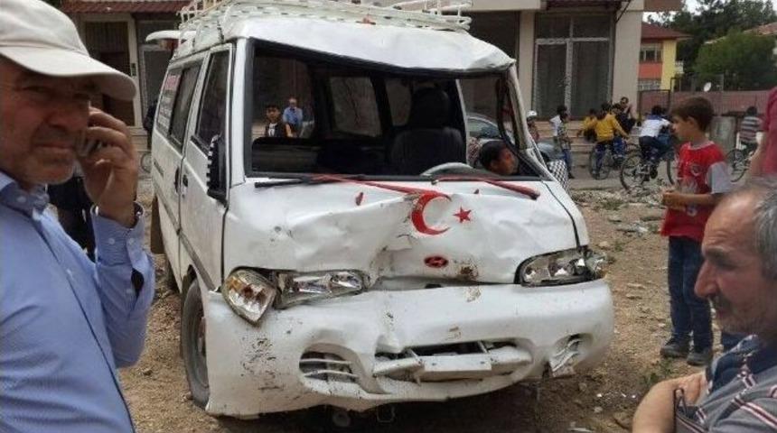 İnşaat Temeline Ara&ccedil; D&uuml;şt&uuml;: 1 Yaralı