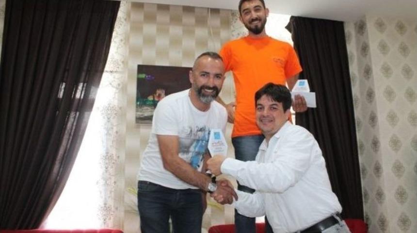 Uluslararası Yama&ccedil; Paraş&uuml;t&uuml; &Ouml;d&uuml;lleri Verildi