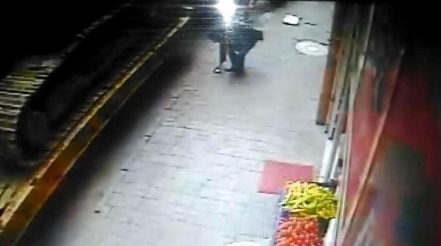 Duyarsızlığın B&ouml;ylesi