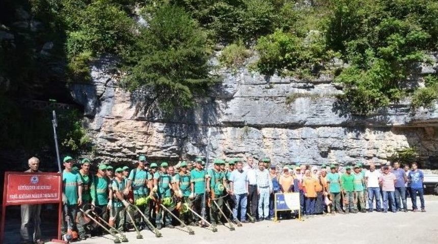 Trabzon B&uuml;y&uuml;kşehir Belediyesi&rsquo;nin Projeleriyle Binlerce Kişi İstihdam Ediliyor