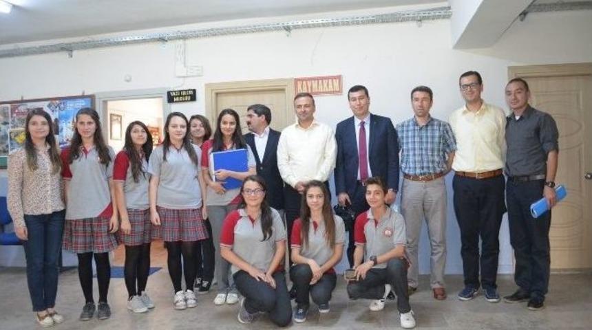 Kula Kaymakamı G&uuml;ven, Proje Ekibini Ağırladı