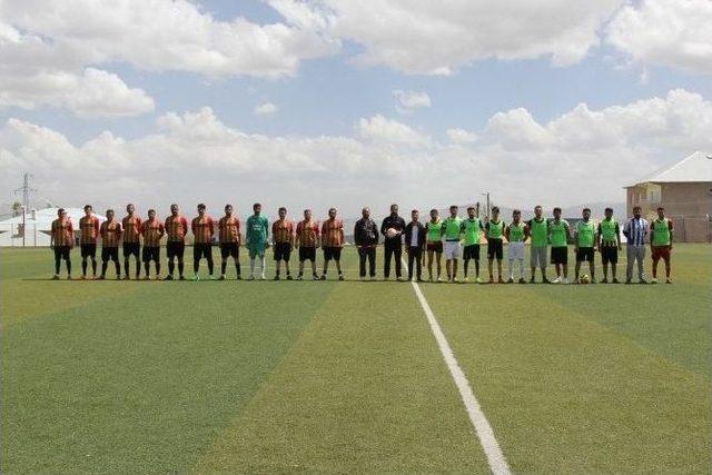 Başkale’de Futbol Turnuvası