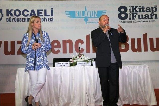 Kocaeli Kitap Fuarı’nda Ünlüler Geçidi