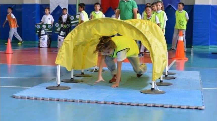 Harmancık Sporla Şenlendi