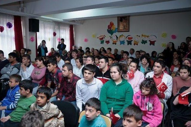 &Ouml;zel Eğitim Okulu &Ouml;ğrencilerinden Anlamlı Program 1