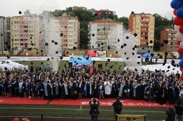 B&uuml;lent Ecevit &Uuml;niversitesi 2016&rsquo;nın İlk Mezuniyet T&ouml;renini Zonguldak Myo&rsquo;da Ger&ccedil;ekleştirdi 1