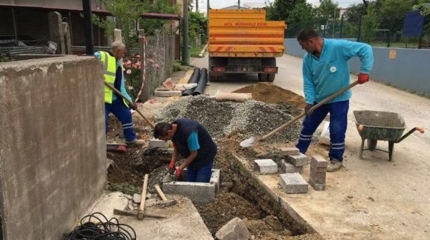 Kartepe&rsquo;de &Ccedil;evre D&uuml;zenleme &Ccedil;alışmaları S&uuml;r&uuml;yor