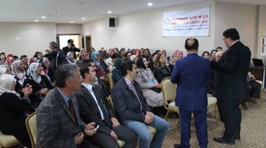 Tarımda Girişimci Kadının G&uuml;&ccedil;lenmesi Eğitim Programı Başladı