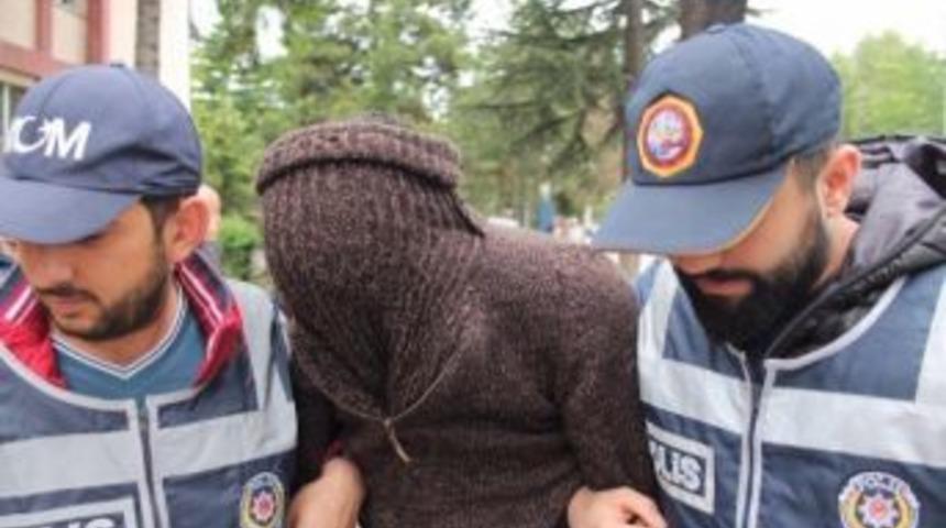 Sahte Parayla Alışveriş Yaparken Yakalandı