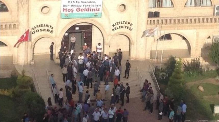 Kızıltepe&rsquo;de Gerginlik S&uuml;r&uuml;yor