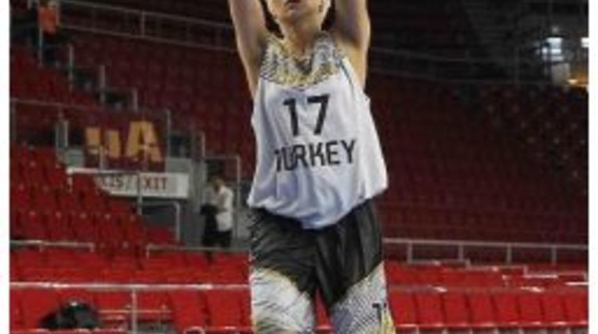 Yalova Vip&rsquo;li Banu Karadağlı, T&uuml;rkiye&rsquo;yi Temsil Edecek Tek Sporcu Olacak