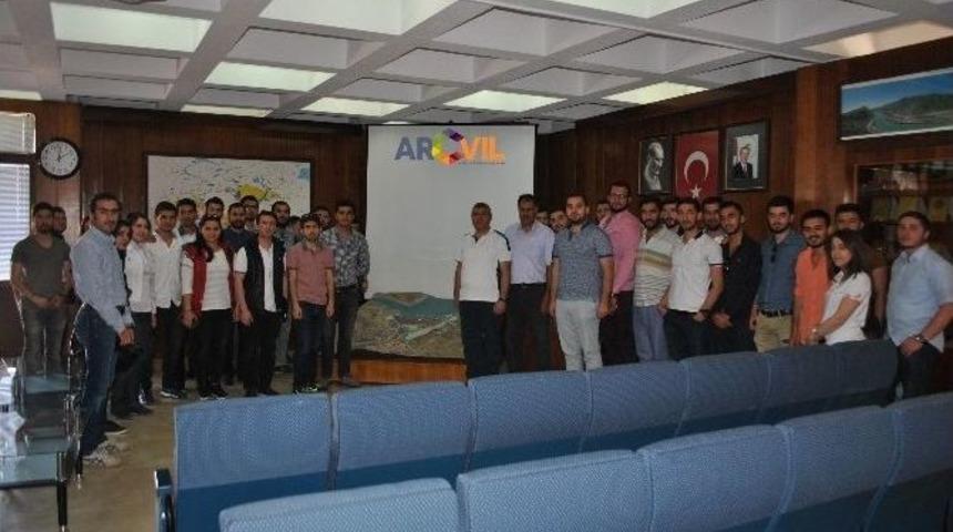 Hk&uuml; &Ouml;ğrencilerinden Atat&uuml;rk Barajı&rsquo;na Teknik Gezi