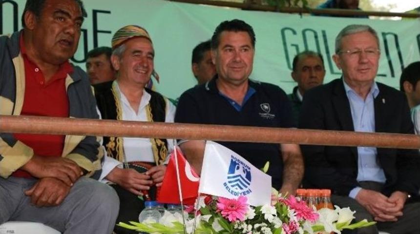 Pehlivanlar Er Meydanına İndi