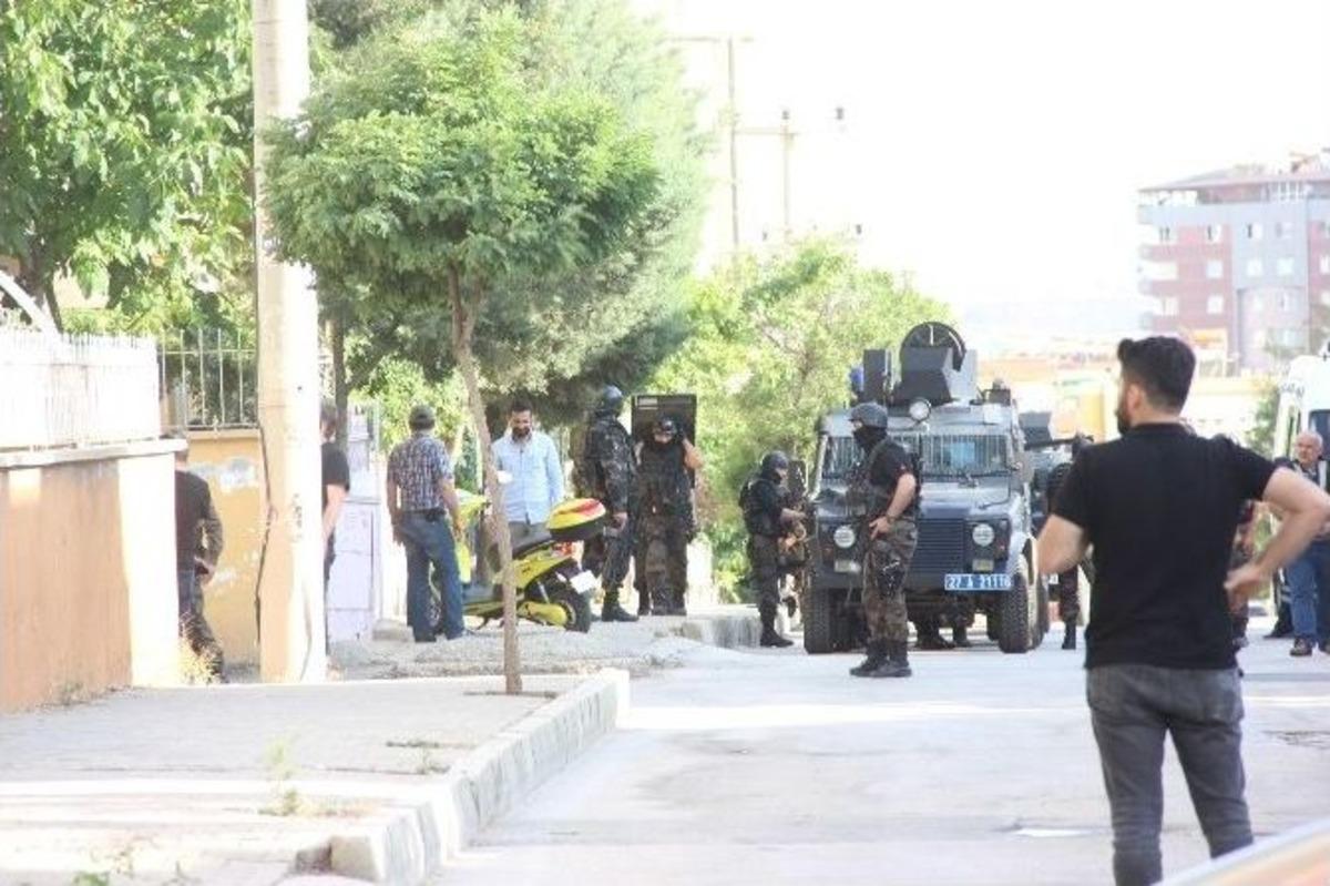 Gaziantep&rsquo;te H&uuml;cre Evlerine Operasyonda Patlama