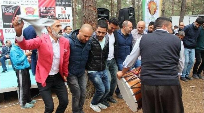 İstanbul&rsquo;da Yaşayan Kahtalılar Piknikte Buluştu