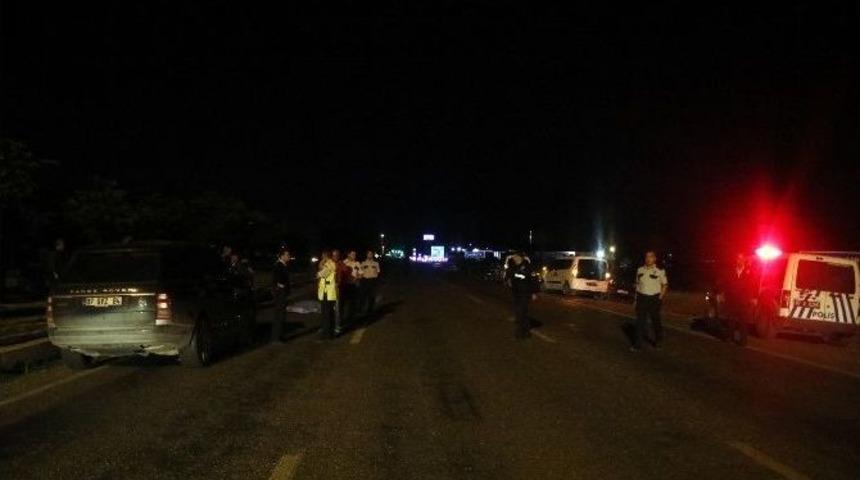 Otomobilin &Ccedil;arptığı Yaşlı Adam Hayatını Kaybetti