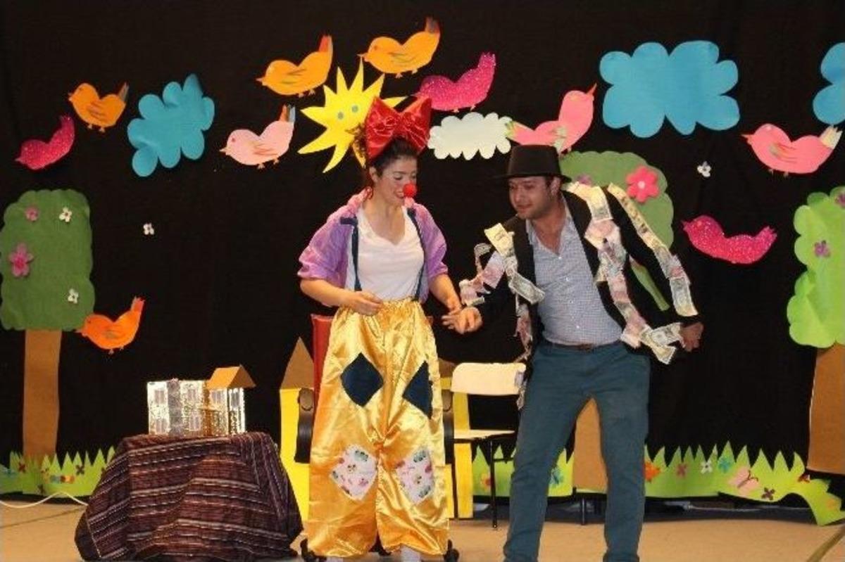 Ad&uuml; &Ccedil;ocuk Sanat Şenliği Renkli G&ouml;r&uuml;nt&uuml;lere Sahne Oldu