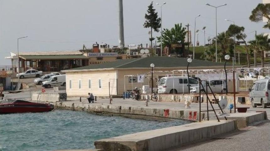 Eski Yolcu İskelesi Gemi Atık Merkezi Haline Geldi