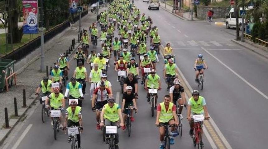 Kanser Savaş&ccedil;ıları Beşiktaş Belediyesi &Ouml;nc&uuml;l&uuml;ğ&uuml;nde Viyana&rsquo;dan Berlin&rsquo;e Pedal &Ccedil;evirecek