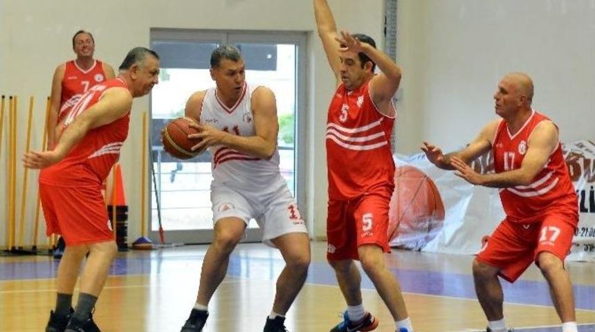 Antalya&rsquo;da Potanın Dostlarından Basketbol Ş&ouml;leni