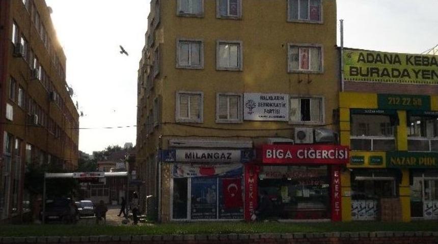 &Ccedil;anakkale&rsquo;de Ter&ouml;r Operasyonu: 12 G&ouml;zaltı