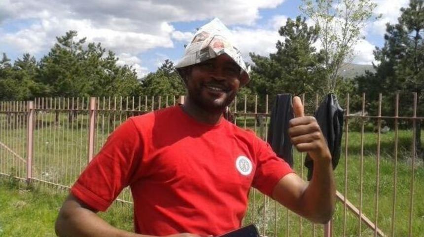 Afrikalı &Ouml;ğrenciler Piknik Yaptı