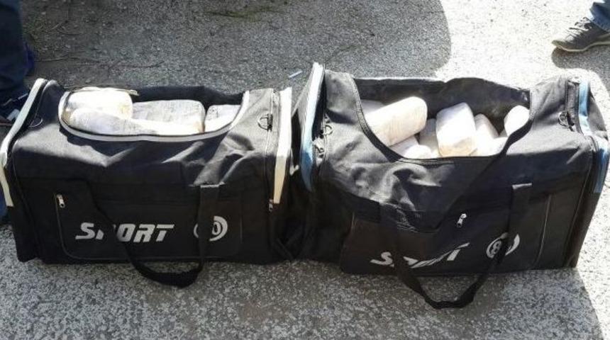 Van&rsquo;da 51 Kilo 230 Gram Eroin Ele Ge&ccedil;irildi