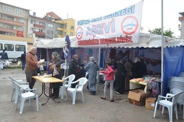 Sosyal Aile Derneği Tarafından Kermes Düzenlendi