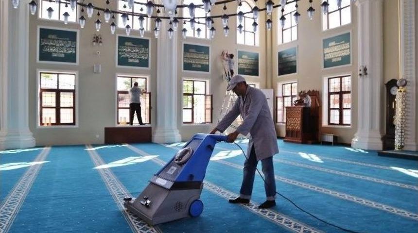 B&uuml;y&uuml;k&ccedil;ekmece Belediyesi, Ramazan Ayı Hazırlıklarına Hız Verdi