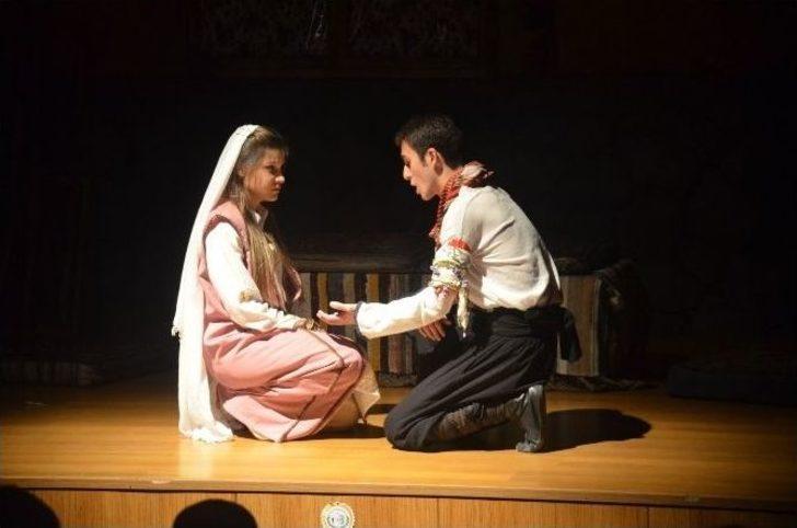 Bozüyük Belediyesi Tiyatro Grubu “töre” Oyunu İle İkinci Kez Seyirci Karşısına Çıktı G3