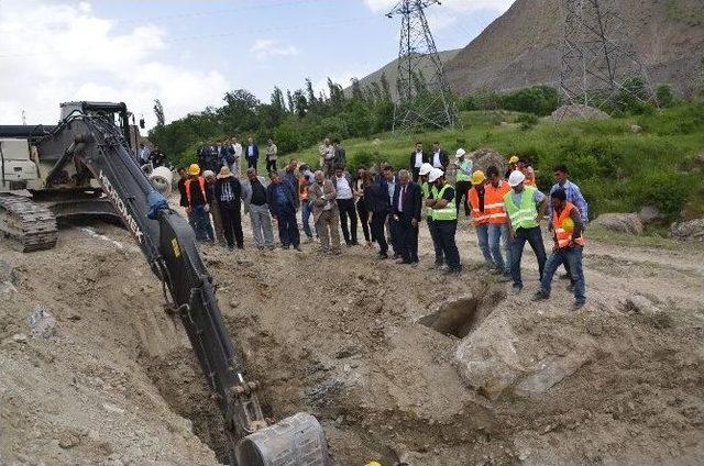 Hakkari&rsquo;de Altyapı &Ccedil;alışmaları 1