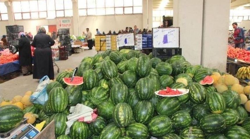 Bilecik&rsquo;te Halk Yerli Karpuzu Bekliyor
