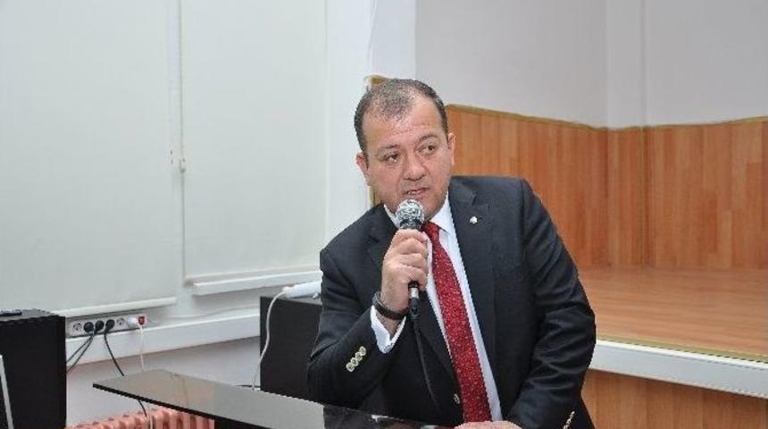 Girişimci Kadınlar &Ouml;ğrencilerle Buluştu