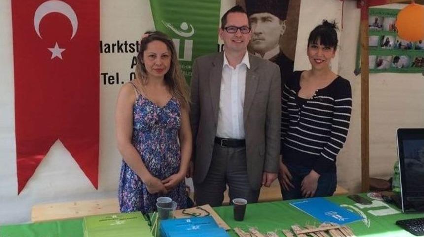 Tepebaşı Belediyesi Demokrasi Ve Hoşg&ouml;r&uuml; Festivali&rsquo;ne Katıldı