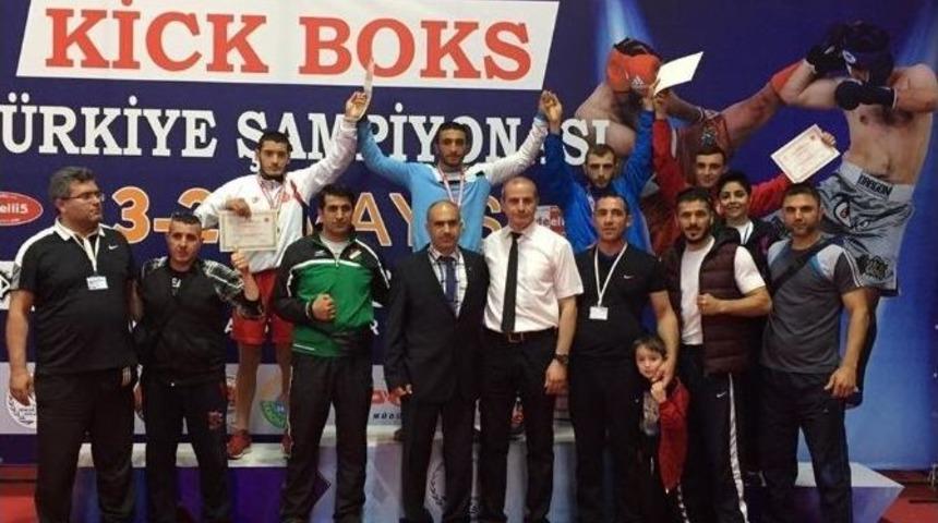 Haliliyeli Sporcular Verdiği S&ouml;z&uuml; Tuttu