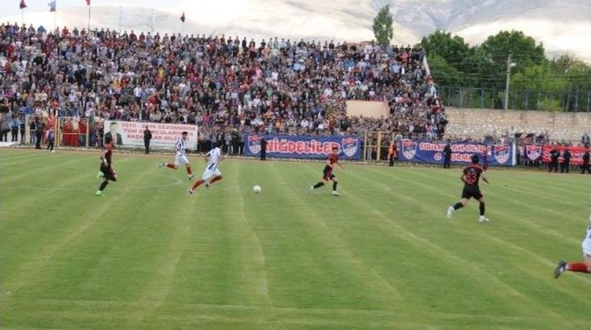 Belediye Turnuvasında Kupa Sahibini Buluyor