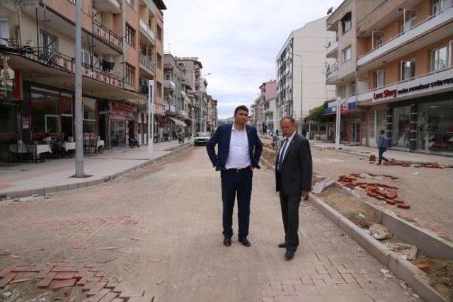 Mehmet Akif Erson Caddesi’ne Çevre Düzenlemesi