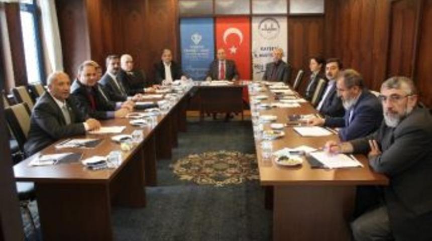 Sosyal Yardımlaşma Ve Dayanışma Vakfı M&uuml;tevelli Heyeti Toplantısı Yapıldı